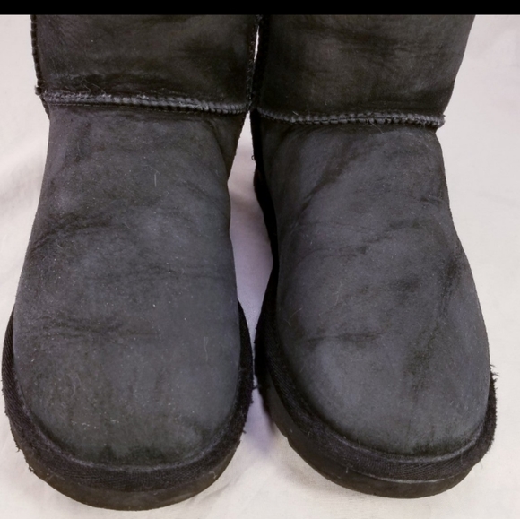 UGG AUSTRALIA 5815 CLASSIC TALL BOOTS BLACK SUEDE WOMEN SIZE 37/6 - Picture 4 of 10